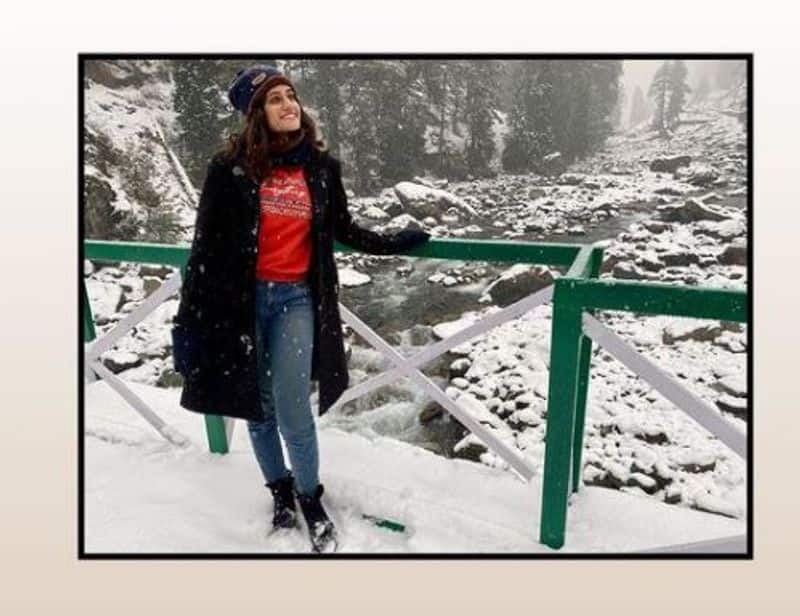 actress Deepthi Manne in Kashmir travel dairies vcs