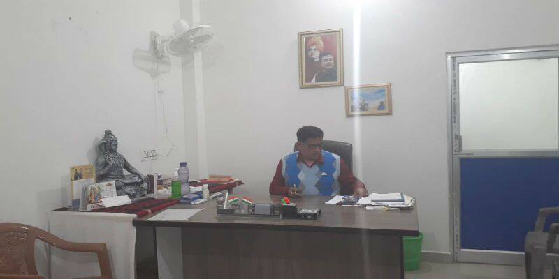 Controversy creates due to Suvendu Adhikari photograph in TMC party office at Raigang ASB