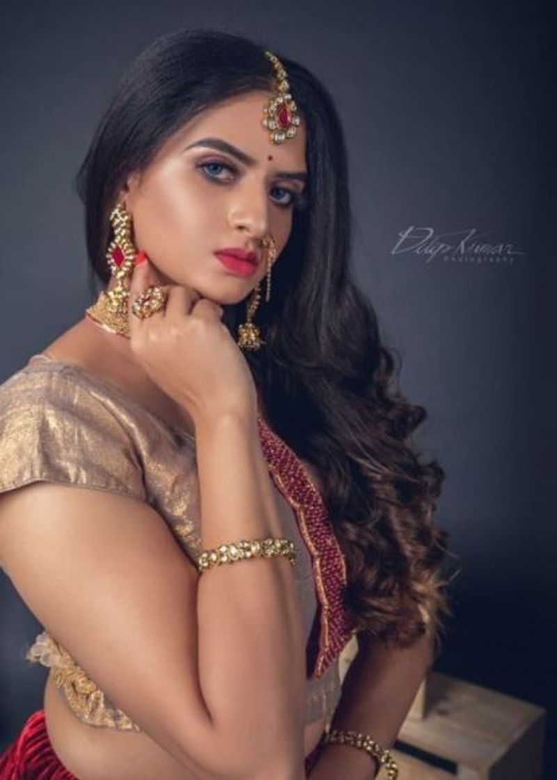 vijay tv serial actress rashmi got engaged photo fire in internet