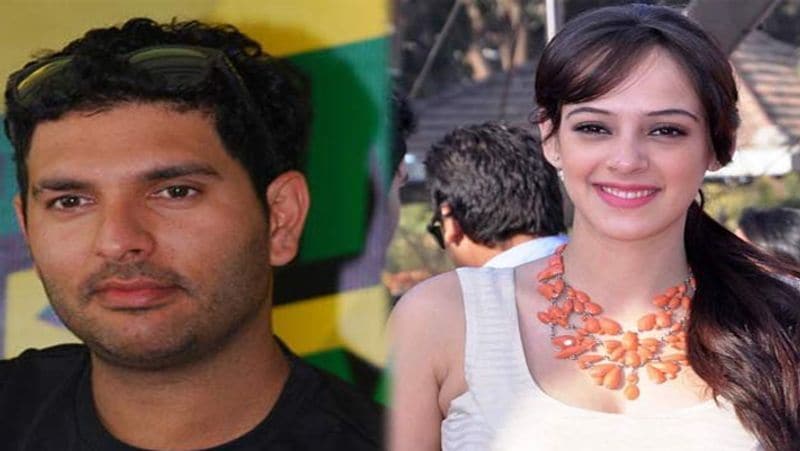 హజెల్ కీచ్, యువరాజ్ సింగ్ను కలవడానికి ఒప్పుకున్న తర్వాత 2015లో పెళ్లి ప్రతిపాదన తెచ్చాడట టీమిండియా మాజీ క్రికెట్ స్టార్. హజెల్ కీచ్ ఒప్పుకోవడంతో ఎంగేజ్మెంట్ చేసుకుని, ఏడాది తర్వాత పెళ్లి చేసుకున్నారీ జంట.
