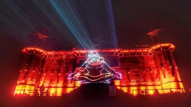 लेजर शो के माध्यम से दिखाई गई भगवान शिव की महिमाष 