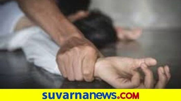 25-yr-old man rapes his 24-yr-old stepmother in Madhya Pradesh mah 25-yr-old man rapes his 24-yr-old stepmother in Madhya Pradesh mah