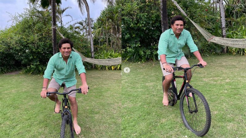 हाल ही में सचिन ने अपने इंस्टाग्राम पर अपनी कुछ तस्वीरें शेयर की है, जिसमें वह शॉर्ट्स और शर्ट पहनकर साइकिल चलाते हुए नजर आ रहे है।