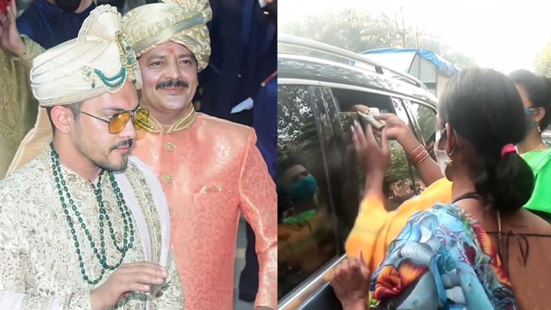 आदित्य के साथ गाड़ी में मौजूद लोग किन्नर को पैसे देते हैं। पैसे मिलने के बाद ही किन्नर आदित्य की गाड़ी का आगे बढ़ने देते हैं। 