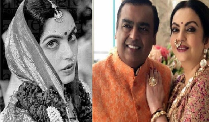फोन पर बातचीत के बाद धीरूभाई ने नीता को ऑफिस में आने का न्यौता दिया था। इस दौरान उन्होंने नीता से पूछा था, क्या आप मुकेश से मिलना चाहोगी? धीरूभाई ने नीता से यह भी पूछा, "तुम क्या करती हो?" तो जवाब मिला- "मैं पढ़ाई करती हूं।" फिर धीरूभाई ने दूसरा सवाल किया - "तुम्हारा इंट्रेस्ट किसमें है?" नीता ने जवाब दिया- "डांसिंग और स्विमिंग में।"