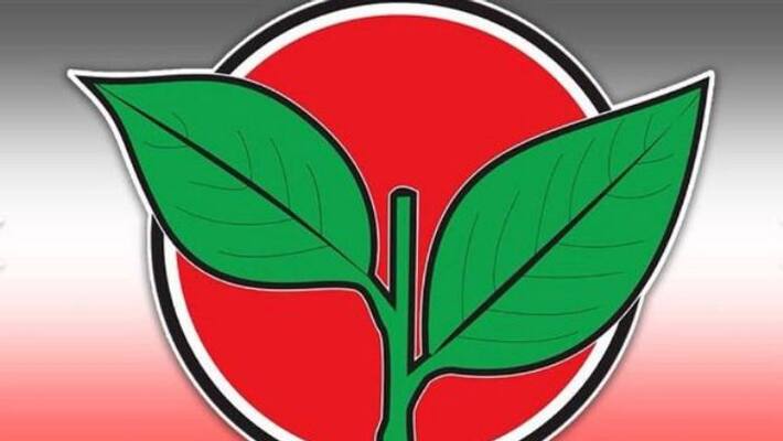 AIADMK celebrated the defeat of Minister CV Shanmugam AIADMK celebrated the defeat of Minister CV Shanmugam
