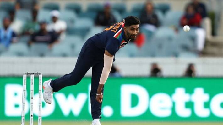 AUS vs IND Jasprit Bumrah makes Unwanted Record in ODI 2020 AUS vs IND Jasprit Bumrah makes Unwanted Record in ODI 2020