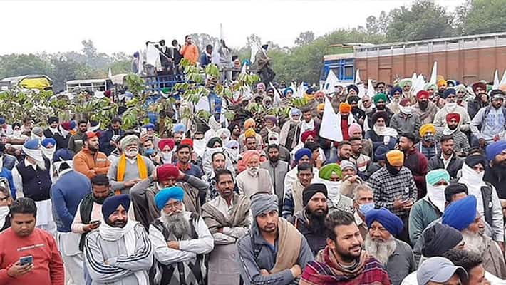Supporting Punjabi farmer movement across the world campaign is being run on social media kpl Supporting Punjabi farmer movement across the world campaign is being run on social media kpl