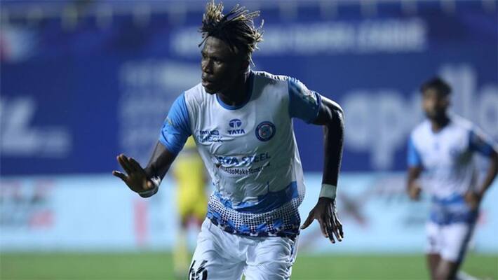 ISL 2020 : Hyderabad FC vs Jamshedpur FC match Draw by 1-1, Eze hits goal in 85th min dva ISL 2020 : Hyderabad FC vs Jamshedpur FC match Draw by 1-1, Eze hits goal in 85th min dva