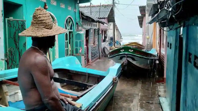 Tropical cyclone Burevi to the Indian coast