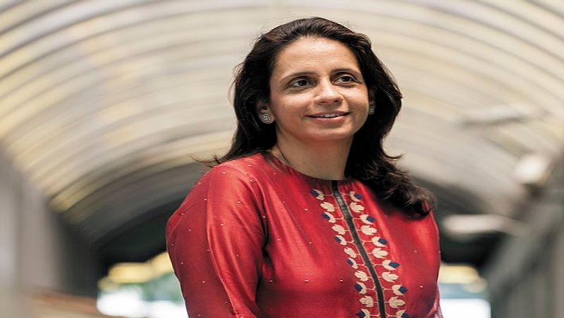 समीना वजीरल्ली (Samina Vaziralli) सिप्ला (Cipla) कंपनी की एग्जीक्यूटिव चेयरपर्सन हैं। सिप्ला भारत की बड़ी फार्माक्यूटिकल्स कंपनियों में से एक है। सिप्ला वैश्विक महामारी बर्ड फ़्लू, स्वाइन फ़्लू और एंथ्रेक्स के फैलने पर जीवन रक्षक दवाइयां उपलब्ध कराती आई है। समीना वजीरल्ली को फॉर्च्यून इंडिया की लिस्ट में छठा स्थान मिला है।