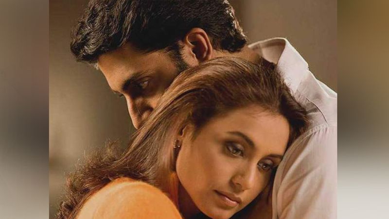 दोनों ने एक-दूसरे के साथ बातचीत किए बिना शूटिंग पूरी की। यह साफ था कि अभिषेक और रानी के रिश्ते पर इसका नकारात्मक प्रभाव पड़ा। जब रानी के परिवार ने बाद में बच्चन के साथ उनकी शादी के बारे में चर्चा की, तो कहा जाता है कि जया ने रानी के बारे में कुछ ऐसी बातें कीं, जो एक्ट्रेस सहन नहीं कर पाई।