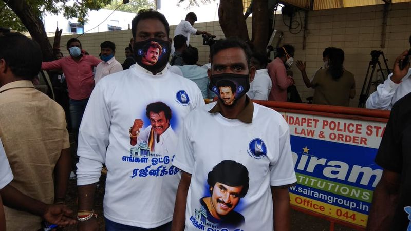 Spiritual politics is not Dravidian politics Rajinikanth announces new party announcement date