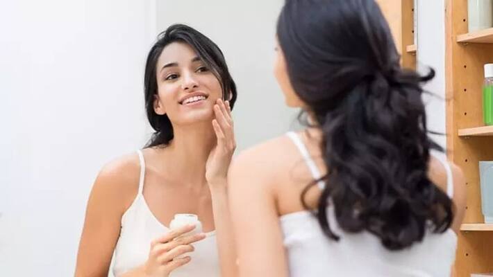 Beauty Tips Red Wine Facepack Glowing Skin MBT Beauty Tips Red Wine Facepack Glowing Skin MBT