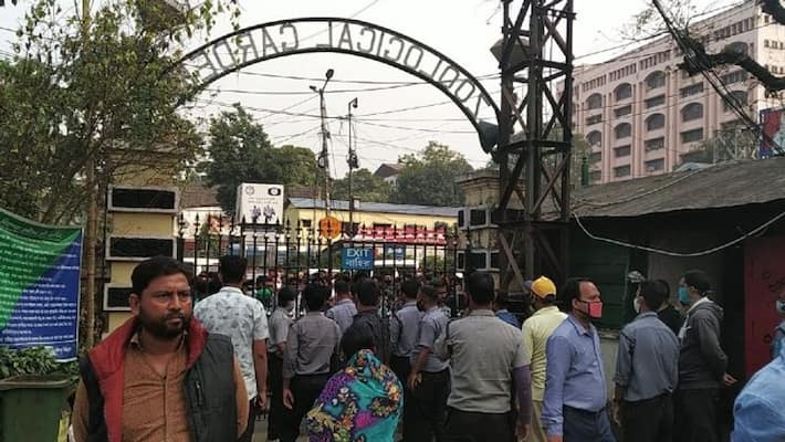 Record crowd at the Alipore Zoo in Kolkata during covid situation RTB Record crowd at the Alipore Zoo in Kolkata during covid situation RTB