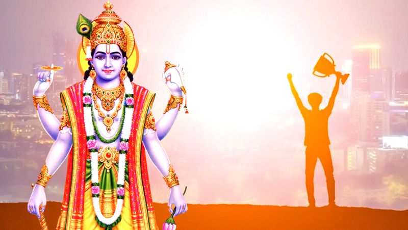 नौकरीपेशा लोगों को अपनी तरक्की और सफलता के लिए भगवान विष्णु की पूजा अर्चना करनी चाहिए। भगवान विष्णु के साथ देवी लक्ष्मी भी हो तो बहुत शुभ होगा।