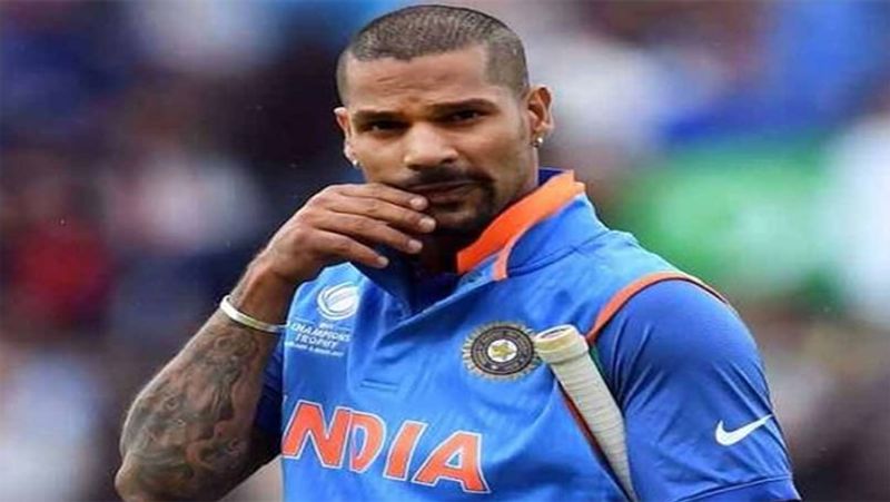 सालों से भारतीय क्रिकेट टीम के लिए ओपनिंग कर रहे शिखर धवन 5 दिसंबर को 35 साल के हो गए हैं। इस बार वह अपने परिवार नहीं, बल्कि अपनी टीम के साथ अपना जन्मदिन ऑस्ट्रेलिया में मना रहे है।
