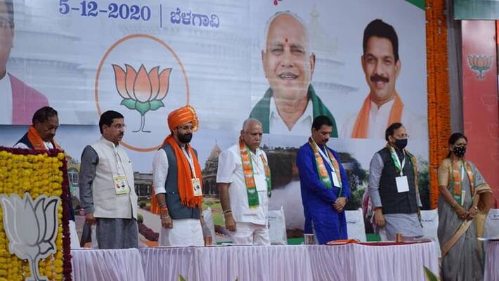 Karnataka BJP appoints Laxman Savadi in charge for Sindagi assembly By Election rbj Karnataka BJP appoints Laxman Savadi in charge for Sindagi assembly By Election rbj