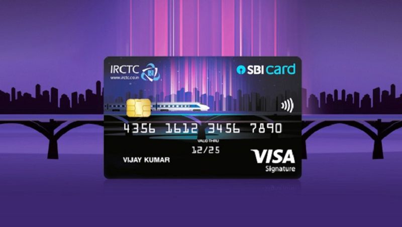स्टेट बैंक ऑफ इंडिया (SBI) के इस प्रोग्राम के तहत अधिकतम 50 लोगों को रेफर कर रिवॉर्ड पाया जा सकता हैं। इस ऑफर के तहत जिसे रेफर किया गया है, अगर वह भेजे गए रेफरेंस के जरिए एसबीआई कार्ड इश्यू करा लेता है और उससे पहला पेमेंट करता है, तो पेमेंट के 90 दिनों के भीतर खाते में 500 रुपए का अमेजन वाउचर मिल जाएगा। (फाइल फोटो)