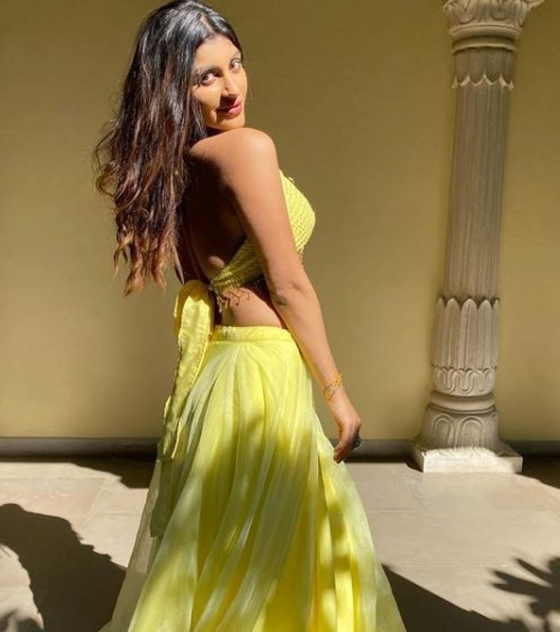 Yashika anand Hot photo shoot going viral