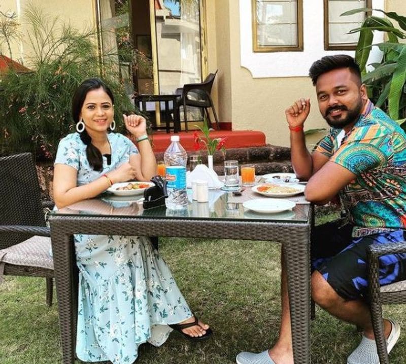 vijay tv fame manimegalai met car accident
