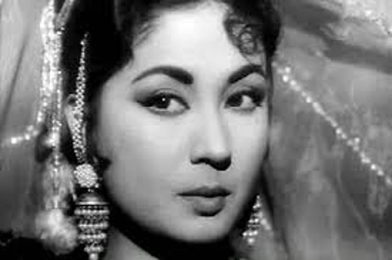 Pakeezah to Sahib Bibi Aur Ghulam: 7 classics of Meena Kumari you should not miss RCB