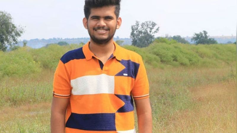 यश 8 वीं क्लास से अपना एक यूट्यूब चैनल चलाते आ रहे हैं। लॉकडाउन में उन्होंने दादी के चैनल के लिए प्लानिंग की। फिर नवम्बर 2019 में एक यूट्यूब चैनल बनाया। शुरुआत में कुछ वीडियो अपलोड किए। दिसम्बर 2019 में सबसे पहले ‘करेले की सब्जी’ का वीडियो अपलोड किया। इस वीडियो को एक मिलियन से ज्यादा व्यूज मिले। अब इस पर 6 मिलियन से भी ज्यादा व्यूज हैं। इसके बाद मूंगफली की चटनी, महाराष्ट्रीयन मिठाइयां, बैंगन, हरी सब्जियां आदि की रेसिपी के वीडियो डाले। आगे पढ़ें इन्हीं अम्मा की कहानी...