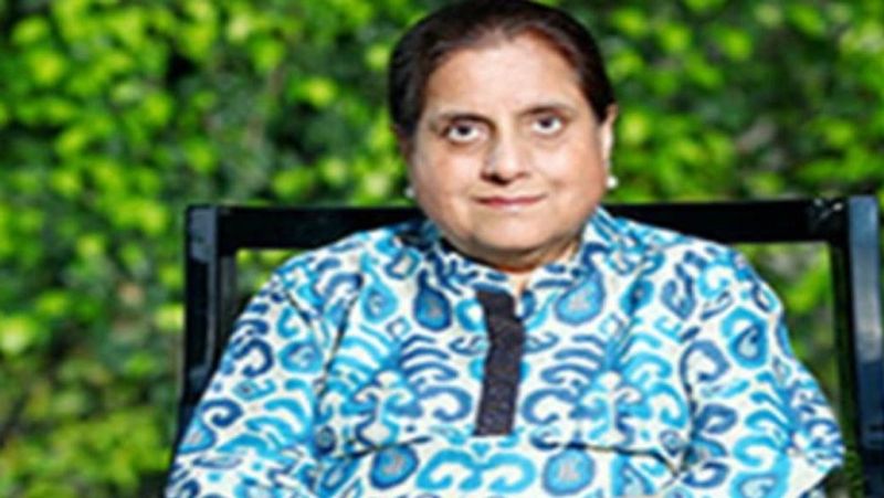 हीरो मोटो कॉर्प (Hero MotoCorp) की रेणु मुंजाल (Renu Munjal) 8690 करोड़ रुपए की संपत्ति के साथ हुरून इंडिया की इस लिस्ट में सातवें पायदान पर हैं।