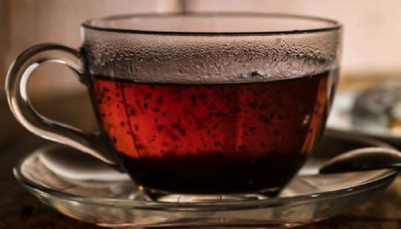 Black Tea: Take a bowl and add half a cup of water in it. Add two tablespoon of black tea and let it boil. Strain the tea leaves and use that water on your hair. Let it sit on your hair for 20 minutes and wash it off later with lukewarm water.