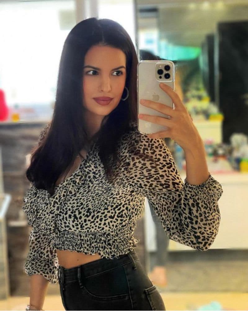 Natasa had earlier shared numerous pictures of hers post the birth of Agastya. Notably, she is entirely back to her bold physical shape and fitness and is indeed a bombshell again.