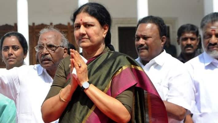 What is the future of Sasikala? DMK's behind-the-scenes deal with BJP? What is the future of Sasikala? DMK's behind-the-scenes deal with BJP?