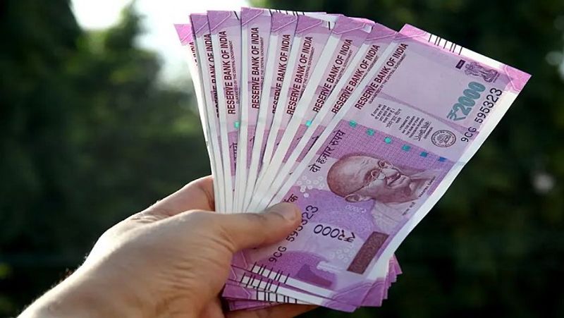 पंजाब नेशनल बैंक (Punjab National Bank) ने अपने ऑफिशियल ट्विटर हैंडल पर ट्वीट में लिखा है कि अब अपने बेहतर कल का सपना आसानी से साकार करें। PNB के साथ अपना ई-एनपीएस (e-NPS) खाता खुलवाएं। (फाइल फोटो)