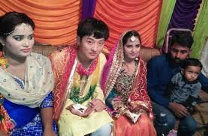 सैमुअल ने कहा, पाकिस्तान में ऐसा इसलिए होता है, क्योंकि यहां महिलाओं के पास समर्थन नहीं है। पाकिस्तान में अल्पसंख्यकों से घिनौने स्तर पर भेदभाव किया जाता है।