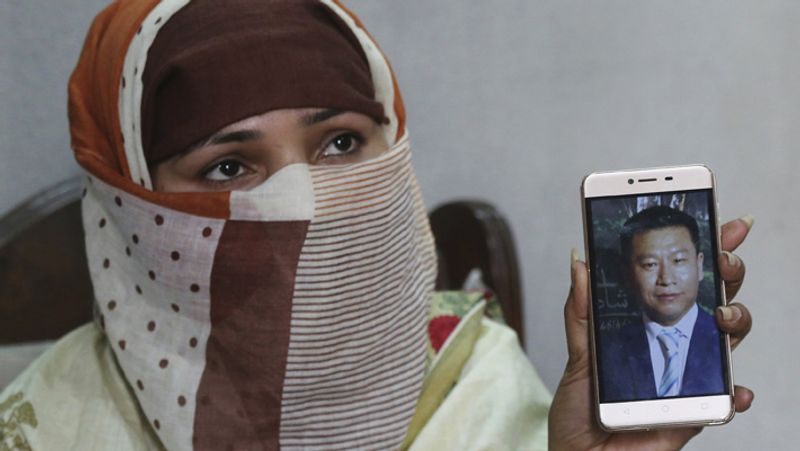सैमुअल ने एक सवाल के जवाब में कहा, पाकिस्तान में सरकार अल्पसंख्यकों के खिलाफ काम करती है। जबकि भारत में ऐसा नहीं होता। इसलिए इस लिस्ट में भारत का नाम नहीं है, बल्कि पाकिस्तान का है।
