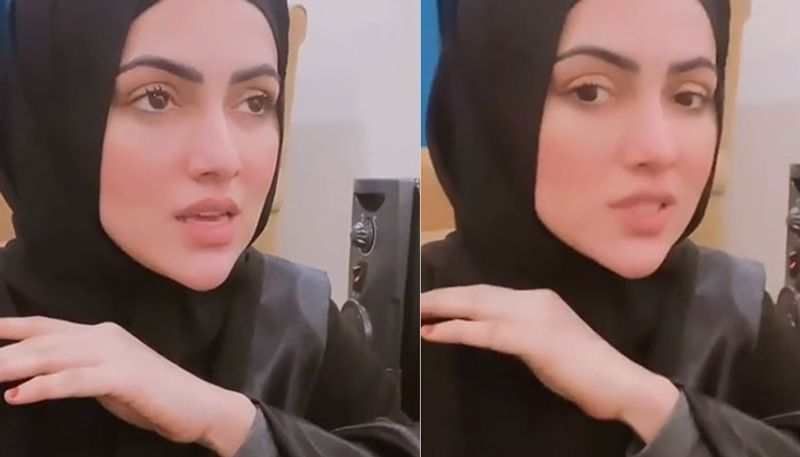 Sana Khan reveals she is suffering from severe pain, shares video mah