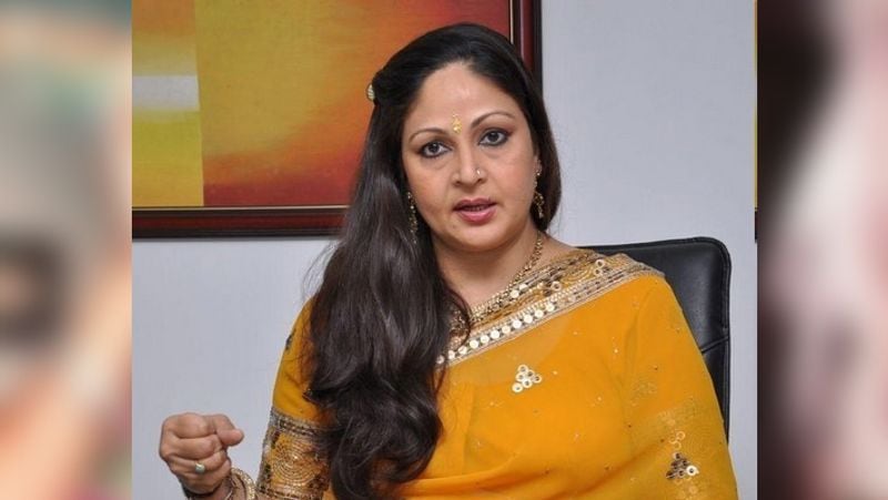 रति ने हिंदी के अलावा तमिल, तेलुगु, मलयालम, कन्नड़, बंगाली, भोजपुरी और इंग्लिश फिल्मों में काम किया है। उनकी प्रमुख फिल्मों में स्वामीदादा, अय्याश, मजदूर, मुझे इंसाफ चाहिए, कुली, बॉक्सर, मेरा फैसला, जॉन जानी जनार्दन, करिश्मा कुदरत का, एक से भले दो, तवायफ, दिल तुझको दिया, दादागिरी, यादें, चुपके से, कांटे, सोचा न था, पहचान, जिम्मी, लक, बिन बुलाए बराती, शादी के साइड इफेक्ट्स, सिंह इंज ब्लिंग शामिल हैं।