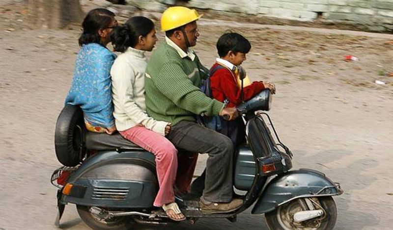 सड़क परिवहन एवं राजमार्ग मंत्रालय ने बाइक के टायर को लेकर भी नए नियम जारी किये हैं। इसमें 3.5 टन से अधिक वजन वाले टायर प्रेशर मॉनिटरिंग का सुझाव दिया है। 