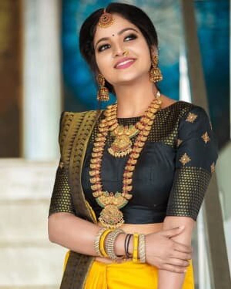 சித்ராவிற்கும் தனக்கும் எவ்வித கருத்து வேறுபாடும் இல்லை என்றும், எந்த குற்றமும் செய்யாத தனக்கு ஜாமீன் கோரியும் சென்னை உயர் நீதிமன்றத்தில் வழக்கு தொடர்ந்தார். இதற்கு எதிர்ப்பு தெரிவித்து சித்ராவின் பெற்றோர் ஏற்கனவே மனு தாக்கல் செய்திருந்தனர். 