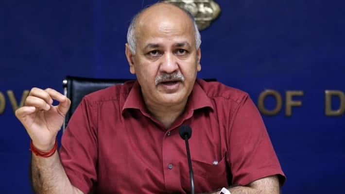 AAP vs Centre: Delhi deputy CM Manish Sisodia lashes out at BJP over report on exaggerated oxygen need-dnm AAP vs Centre: Delhi deputy CM Manish Sisodia lashes out at BJP over report on exaggerated oxygen need-dnm