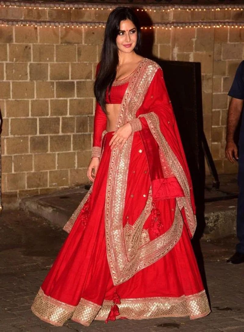 This Bride's Lehenga Is Similar To Deepika Padukone's Wedding Outfit