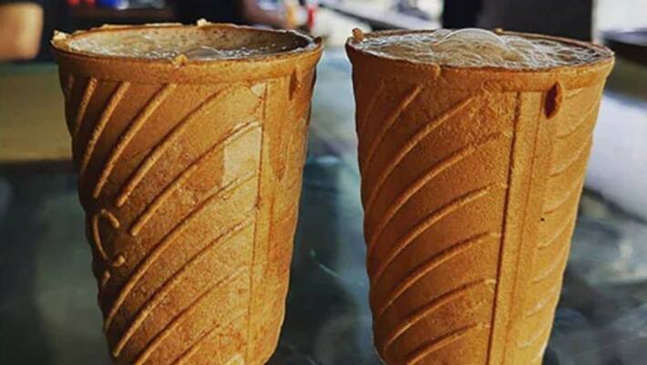 Viral video of chocolate chai in Kolkata first time Netizens have divided into two parts bsm Viral video of chocolate chai in Kolkata first time Netizens have divided into two parts bsm