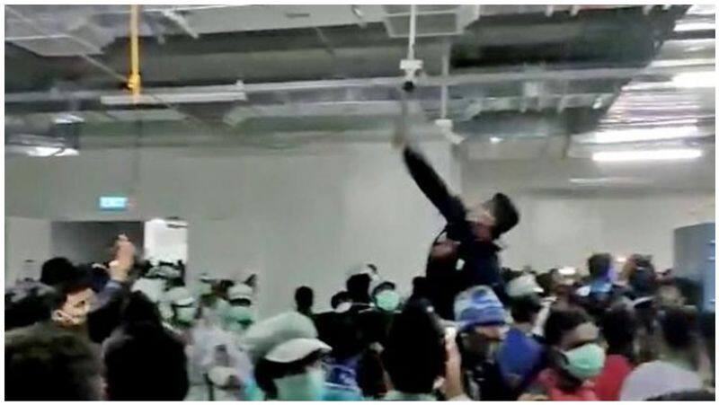 Workers Vandalise Taiwanese Firm That Makes iPhone manufacturing plant kolar karnataka ckm