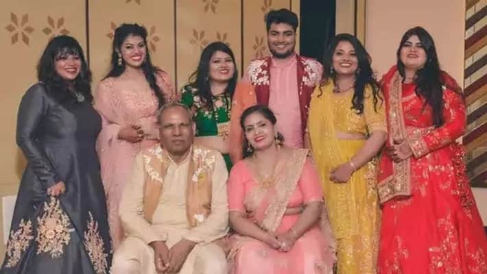 proud parents of 5 daughters 3 become officers 2 engineers inspiring story from up bareilly kpt proud parents of 5 daughters 3 become officers 2 engineers inspiring story from up bareilly kpt