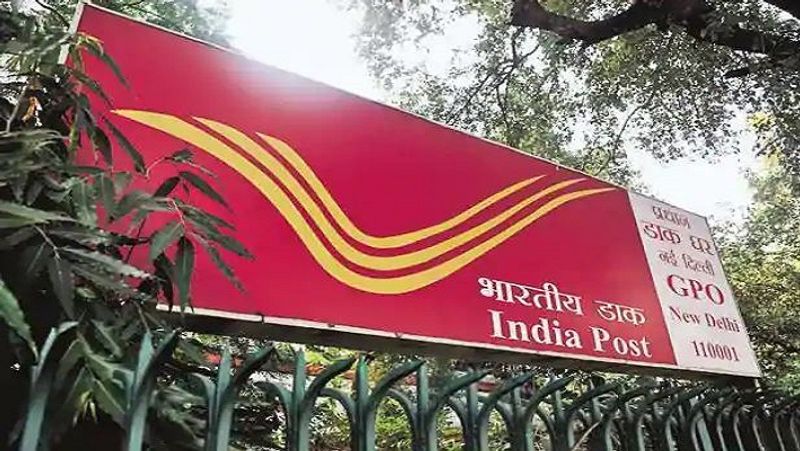 सीनियर सिटिजन्स सेविंग्स स्कीम (SCSS) में अधिकतम 15 लाख रुपए का निवेश किया जा सकता है। इस स्कीम में निवेश पर 7.4 फीसदी सालाना ब्याज मिलता है। इस ब्याज पर टैक्स देना पड़ता है। (फाइल फोटो)