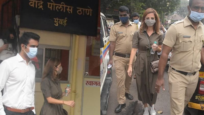 सुजैन अब बांद्रा पुलिस थाने की इस बिल्डिंग को री-डेवलप करने में मदद करने वाली हैं।