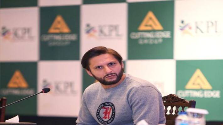 Why Shahid Afridi s small daughter waved Indian Flag during India vs Pakistan Asia Cup 2022 match spb Why Shahid Afridi s small daughter waved Indian Flag during India vs Pakistan Asia Cup 2022 match spb