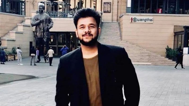 ऋषभ की कहानी यह बताती है कि इंटरनेट सिर्फ मनोरंजन का जरिया नहीं है, यह एक खजाना है। इसमें आपको अपने करियर के रास्ते भी मिल जाएंगे।