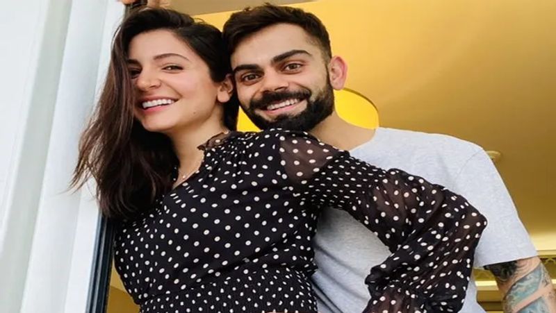 सिर्फ इस लिस्ट में नहीं बल्कि, कोहली इस साल सबसे ज्यादा पसंद की जाने फोटो में भी नंबर 1 पर है। दरअसल, 27 अगस्त 2020 को विराट कोहली ने अनुष्का शर्मा के साथ एक फोटो शेयर की थी। इस फोटो के जरिए उन्होंने अपने पेरेंट्स बनने के बारे में बताया था। ये तस्वीर साल 2020 में सबसे ज्यादा पसंद की जाने वाली फोटो बनी है।
