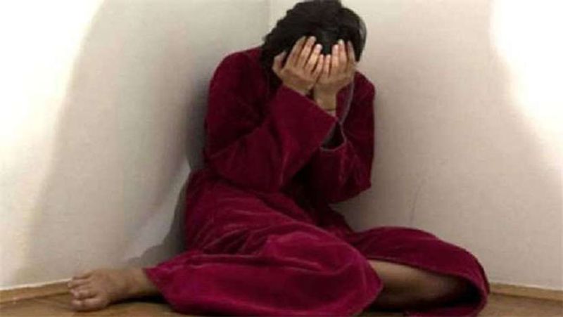 मानसिक और शारीरिक प्रताड़ना से तंग आकर महिला ने हाल ही में यहां के वरिष्ठ पुलिस अधीक्षक, मुजफ्फरनगर से संपर्क कर केस दर्ज कराया है। अब इस मामले में भारतीय दंड संहिता की धारा 376 के तहत केस दर्ज किया गया है। पुलिस का कहना है कि आरोपियों को पकड़ने की कोशिश की जा रही है। 