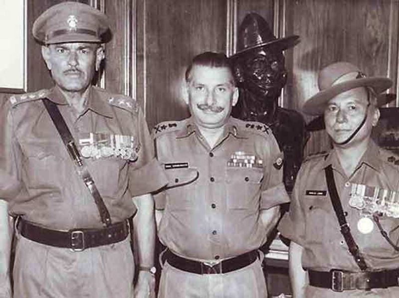 सेना प्रमुख से रिटायर होने के बाद तमिलनाडु में बस गए
1973 में सेना प्रमुख के पद से रिटायर होने के बाद वे वेलिंगटन (तमिलनाडु) में बस गए थे। वृद्धावस्था में उन्हें फेफड़े संबंधी बिमारी हो गई थी और वे कोमा में चले गए। उनकी मृत्यु वेलिंगटन के सैन्य अस्पताल के आईसीयू में 27 जून 2008 को रात 12.30 बजे हुई